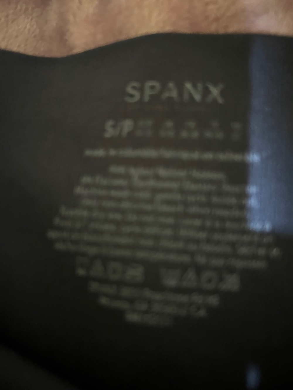 SPANX Woman’s Black and Gray Camo Leggings - Picture 2 of 7